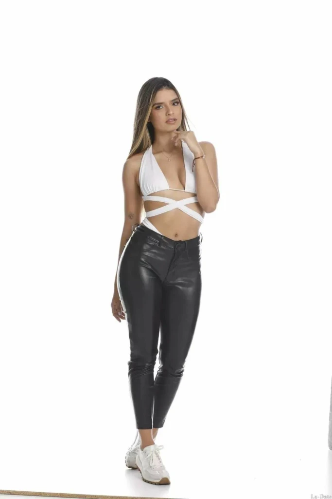 Karen Profile image 3