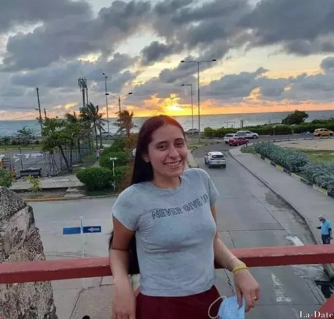 Alejandra Profile image 1