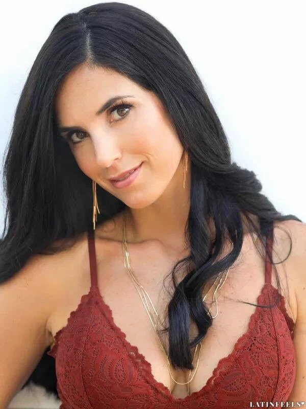 Maria Profile image 1