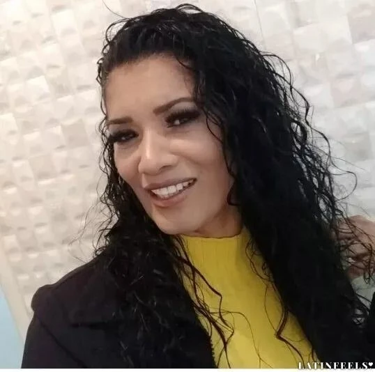 Rayanna Profile image 2