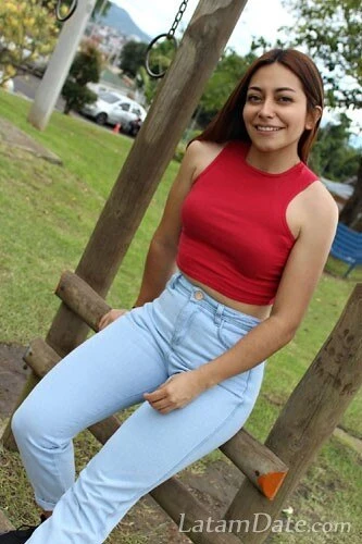 Diana Marcela Profile image 2