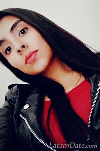 Alejandra Profile image 1
