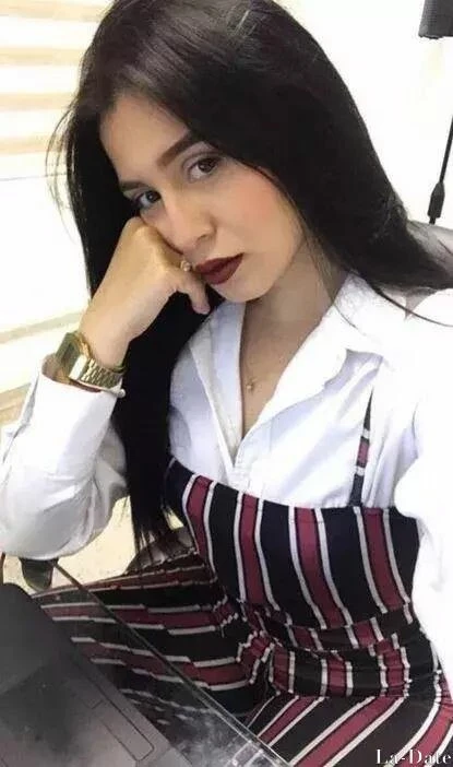 Rosibys Profile image 2