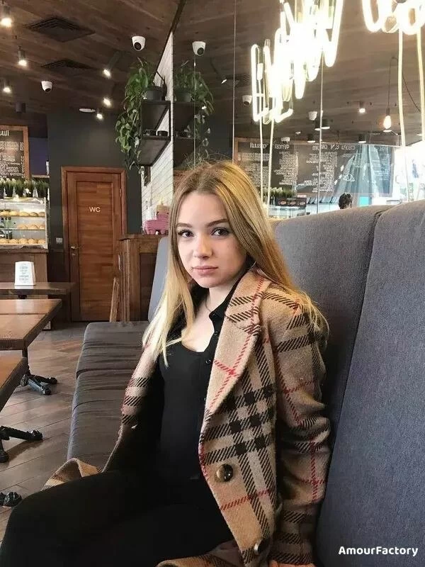 Ekaterina Profile image 1