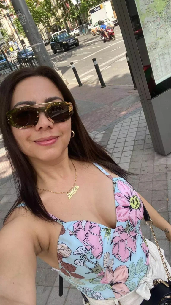 Anzola Profile image 1