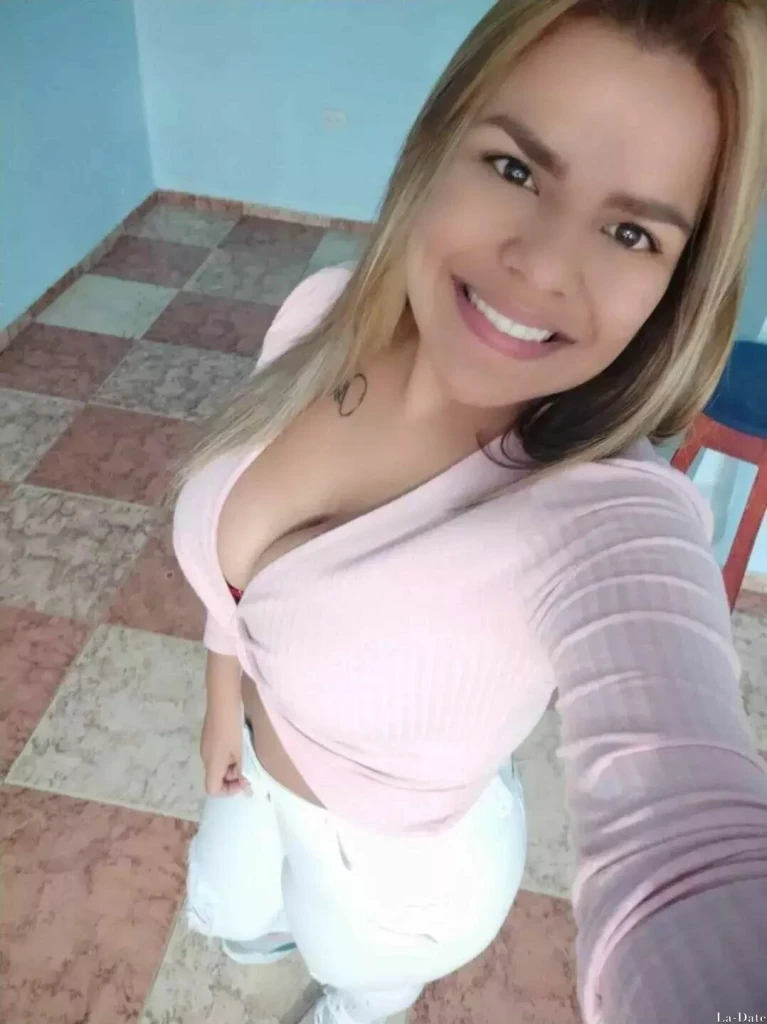 Oriana Profile image 2