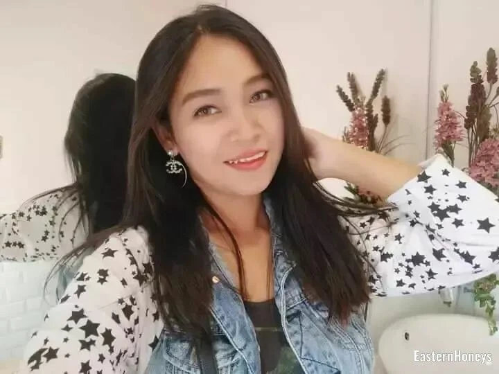 Jintana Profile image 4