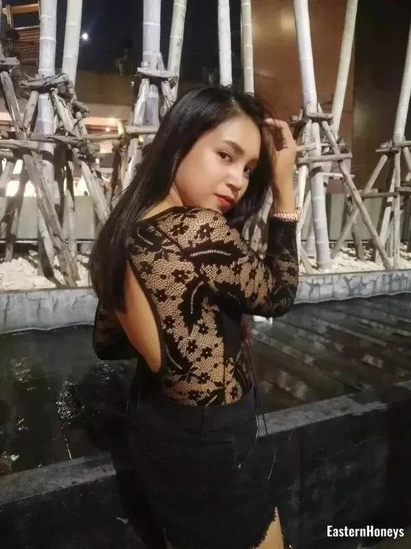 Jintana Profile image 2