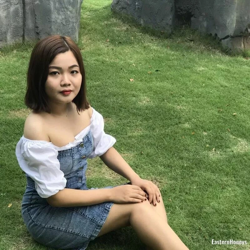 Lena Profile image 1