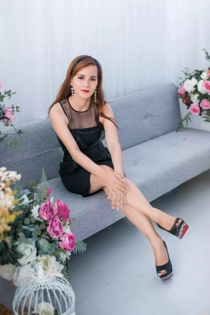 Nguyen Thl Hong Profile image 3