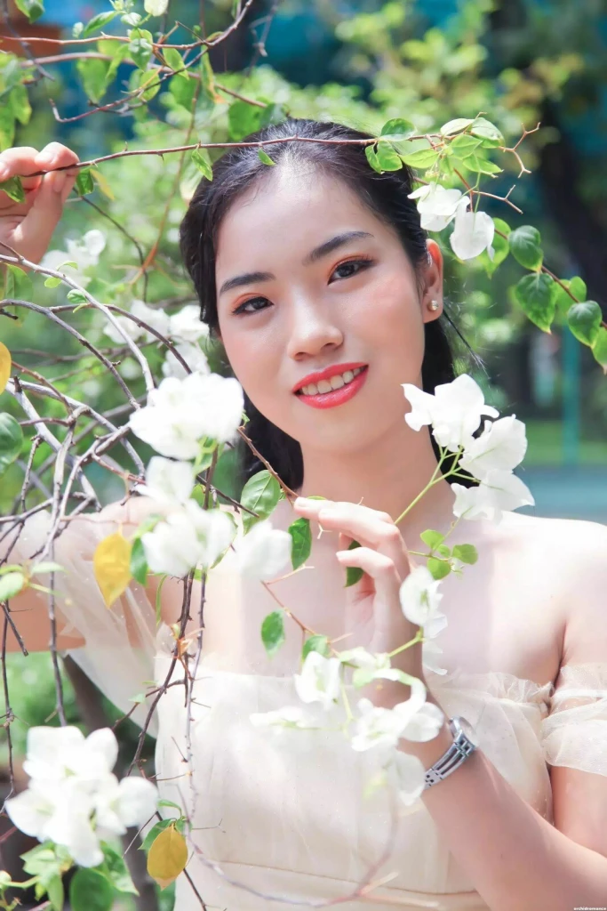 Jenny Profile image 1