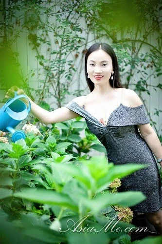 He Qianrui Profile image 1