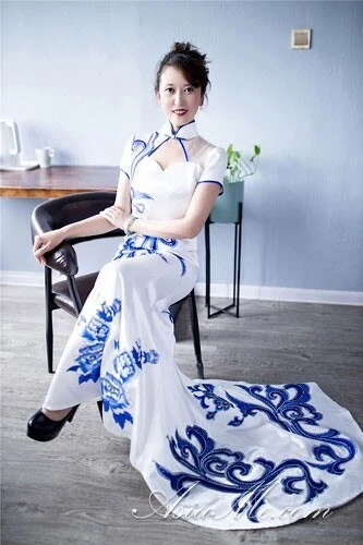 Lisa Profile image 3