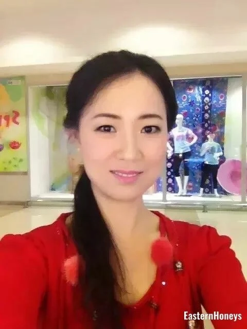 QiuYue Profile image 1