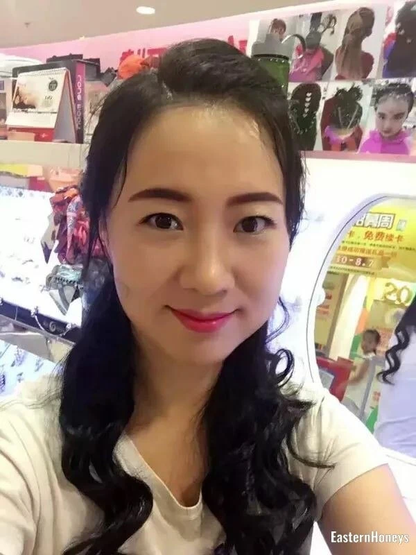 QiuYue Profile image 2