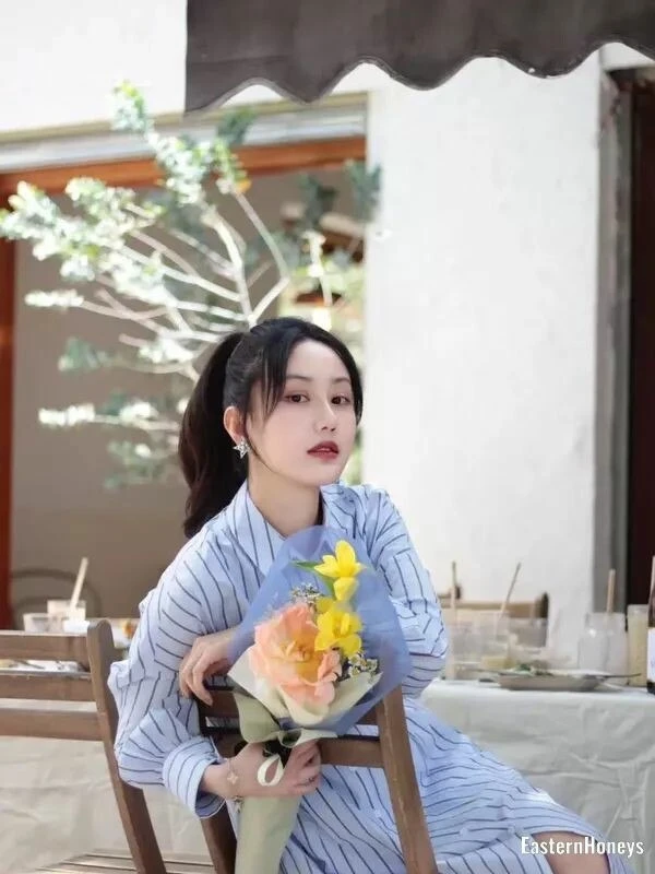 Jade Profile image 2