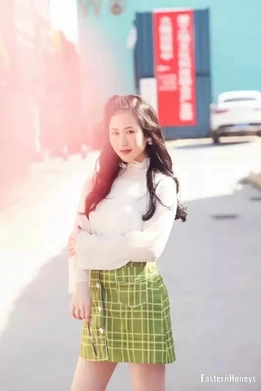 Yu Ling Profile image 3