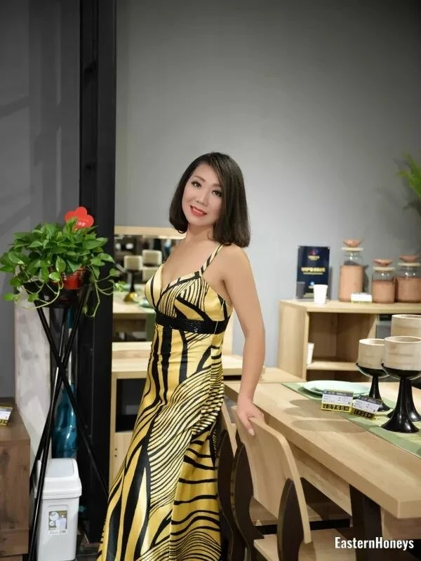 Anny Profile image 3