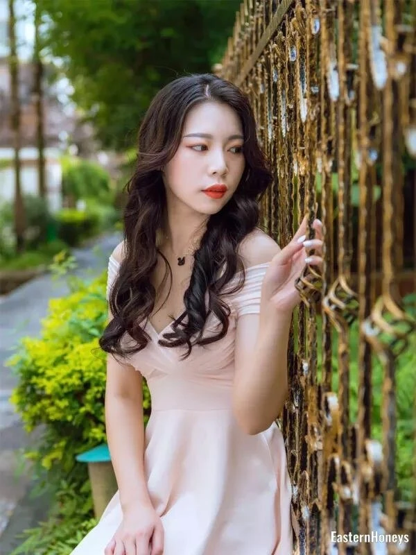 Ying Profile image 4