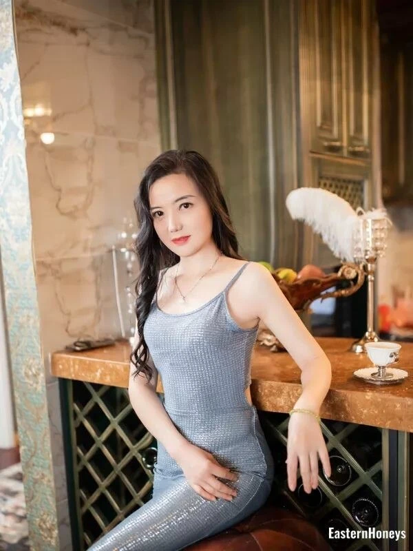 Manqiu Profile image 4