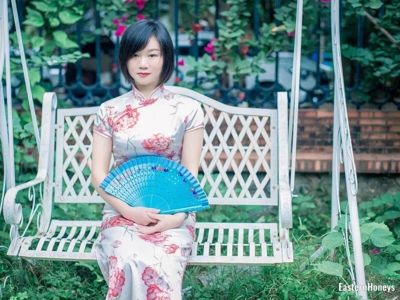 Shuang Profile image 2