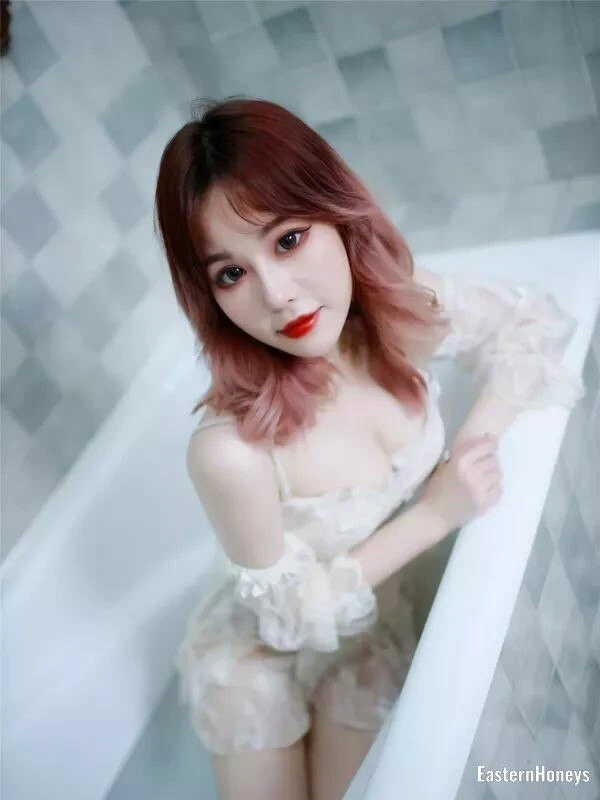 Miaomiao Profile image 1