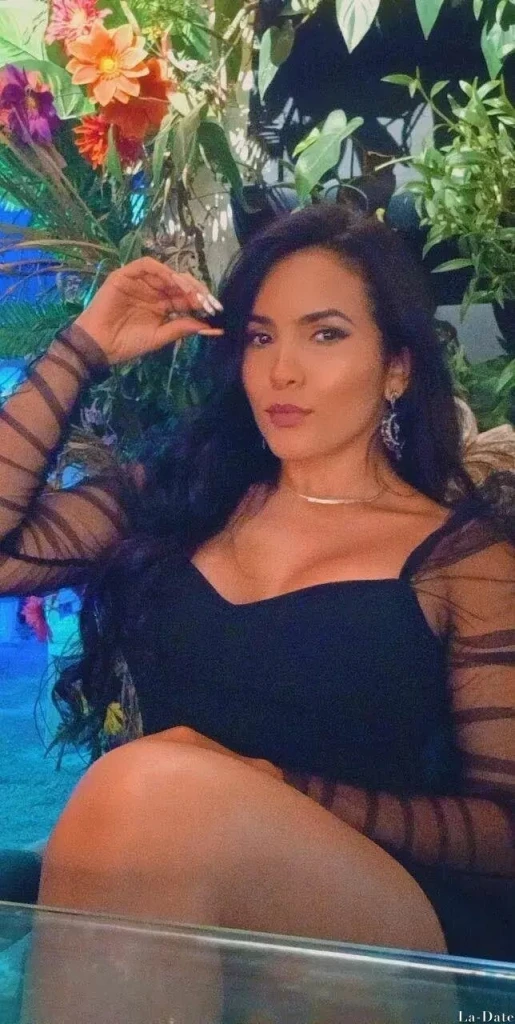 Angelica Profile image 3