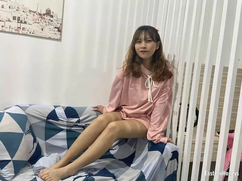 Claire Profile image 2