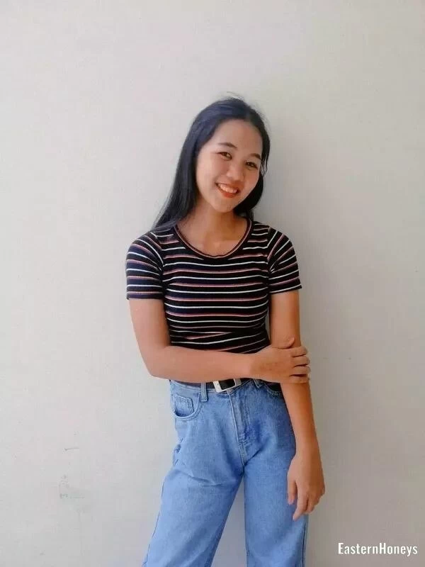 Parichat Profile image 5