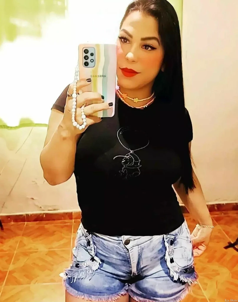 Victoria Profile image 2