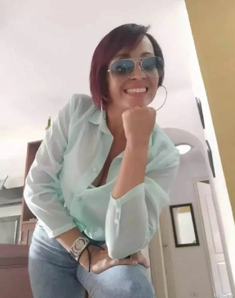 Cristina Profile image 1