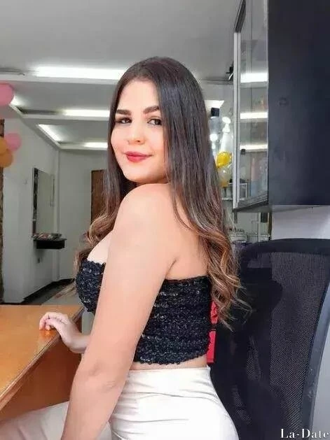 Rossana Profile image 1