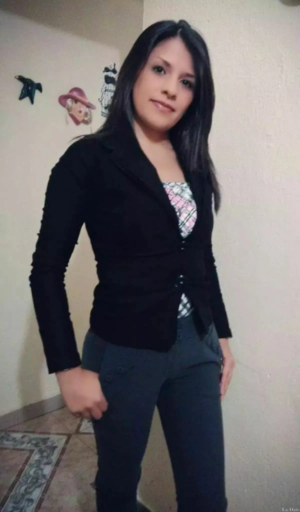 Evelyn Profile image 2