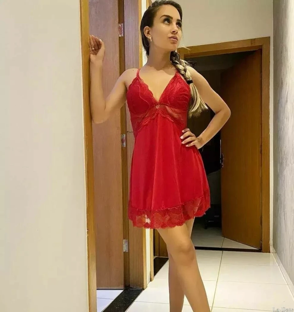 Erika Profile image 3