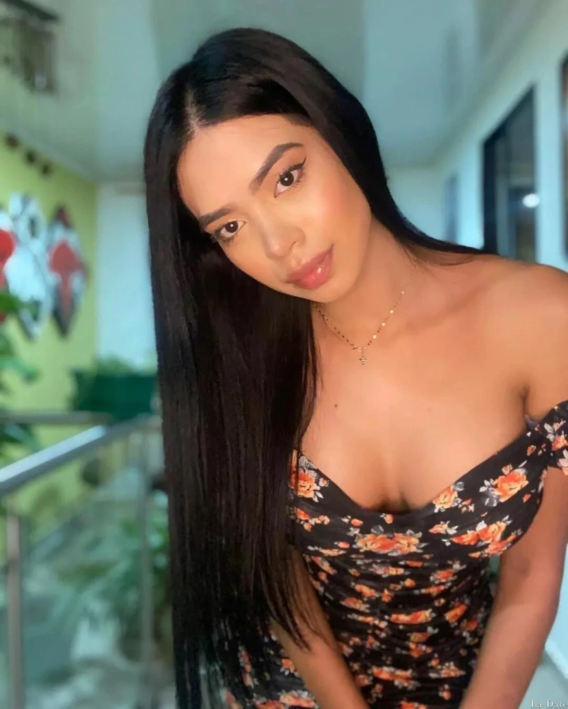 Maria Profile image 1