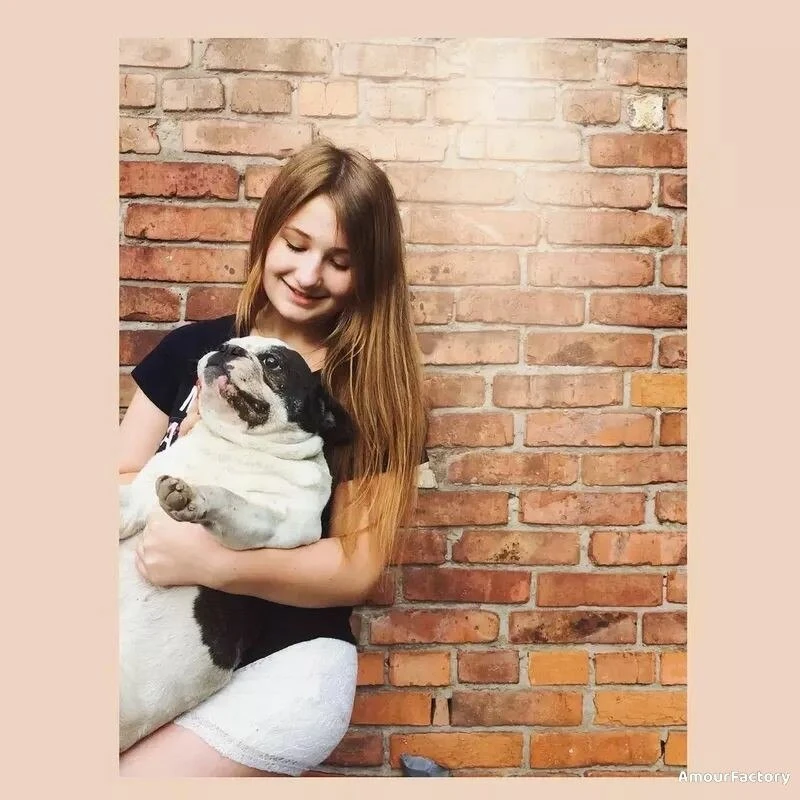 Svetlana Profile image 1