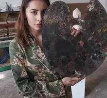 Anna Profile image 4