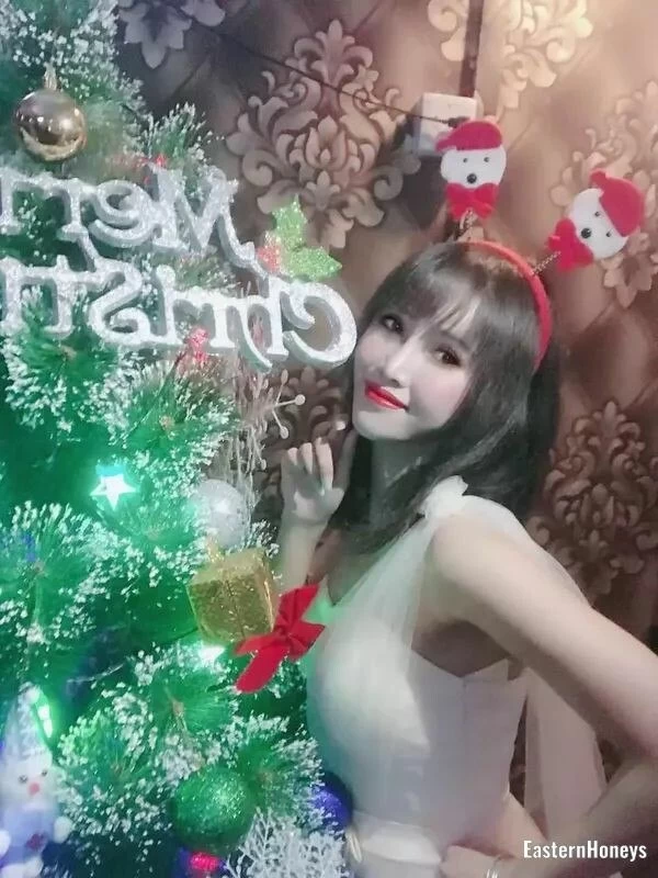 Candy Profile image 2