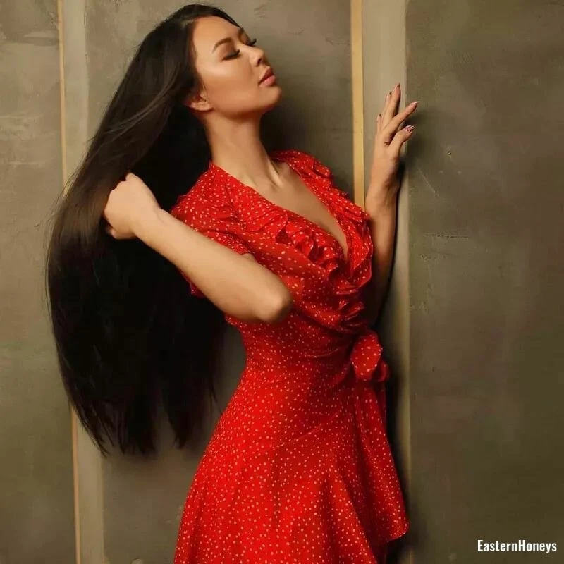 Gulshat Profile image 3