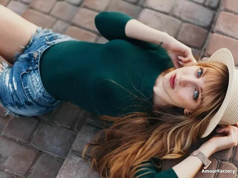 Juliya Profile image 1