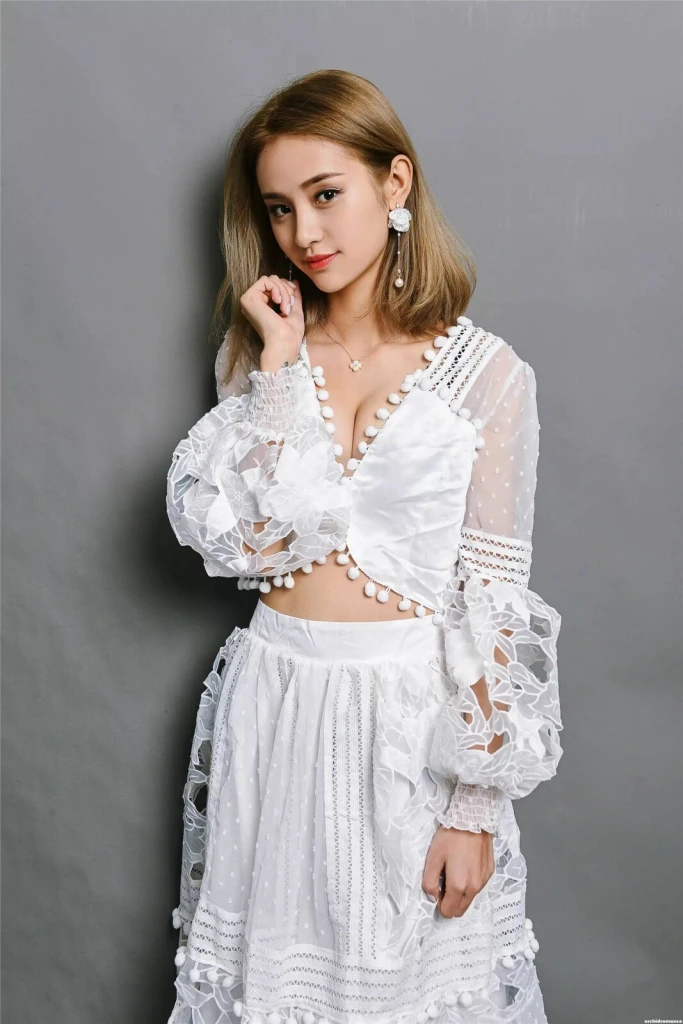 Mingfang Profile image 3