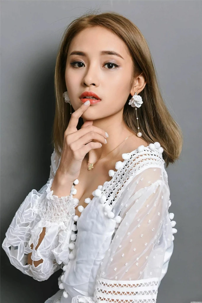 Mingfang Profile image 4