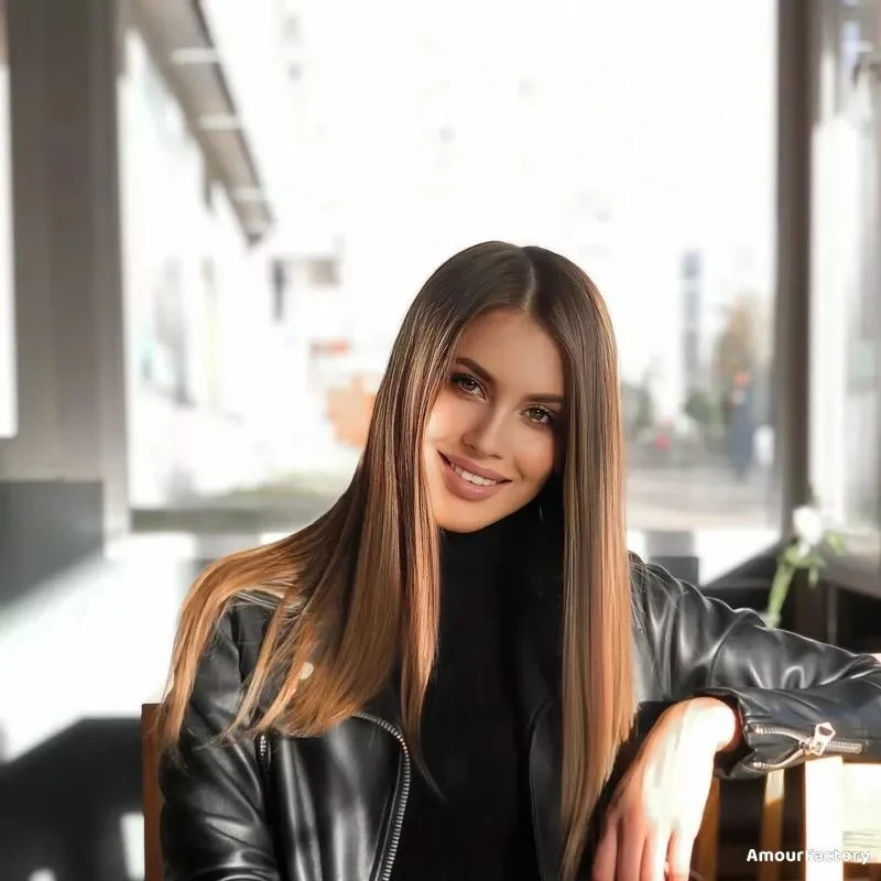 Kristina Profile image 1