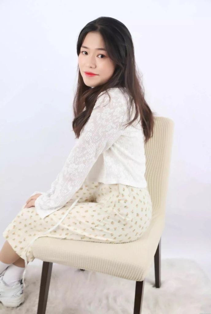 Yanxia Profile image 2