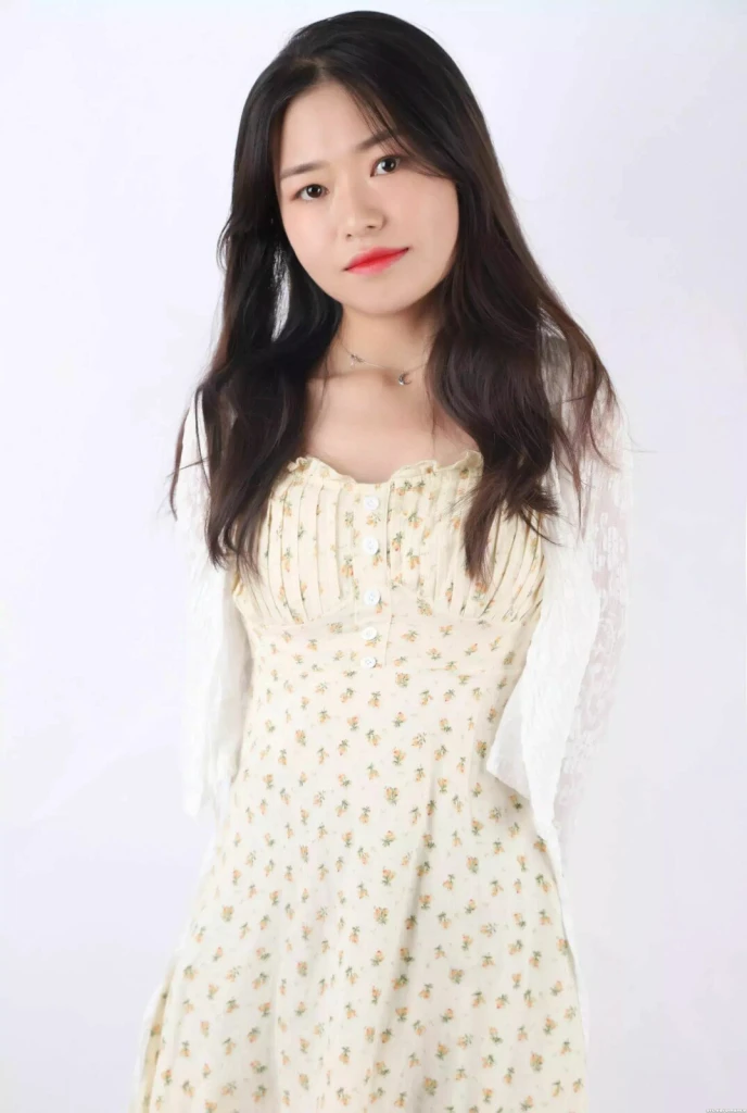 Yanxia Profile image 1