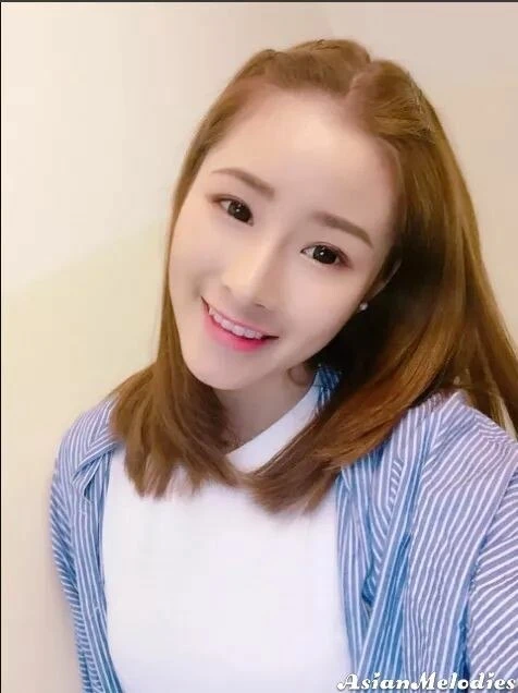 Ling Profile image 3