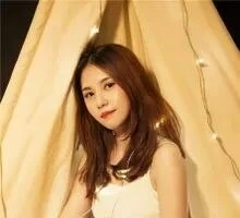 Feng Profile image 3