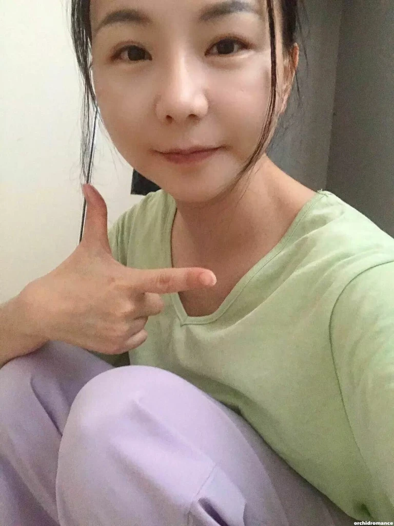 Yu e Profile image 4