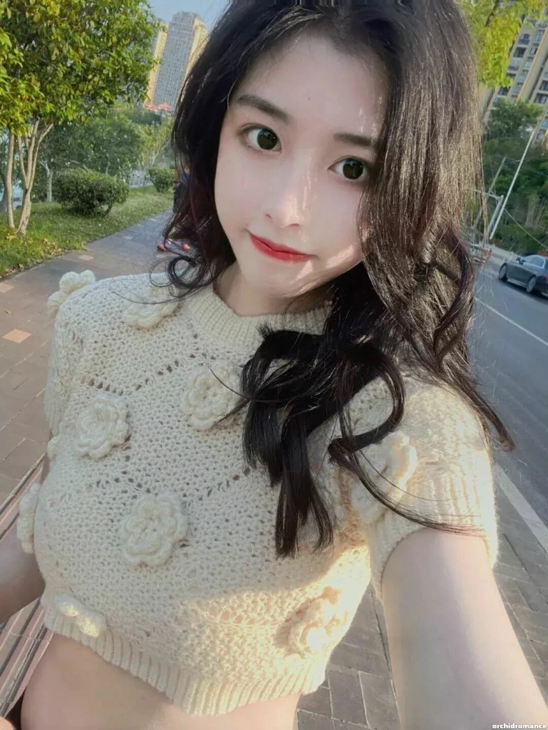 Maya Profile image 4