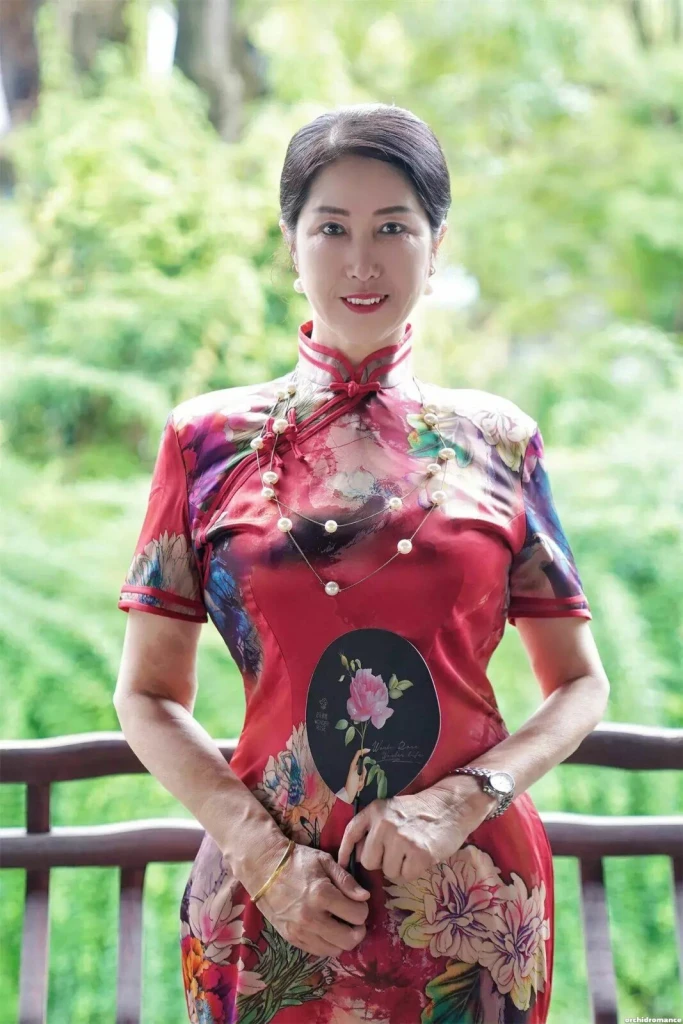 Susan Profile image 4